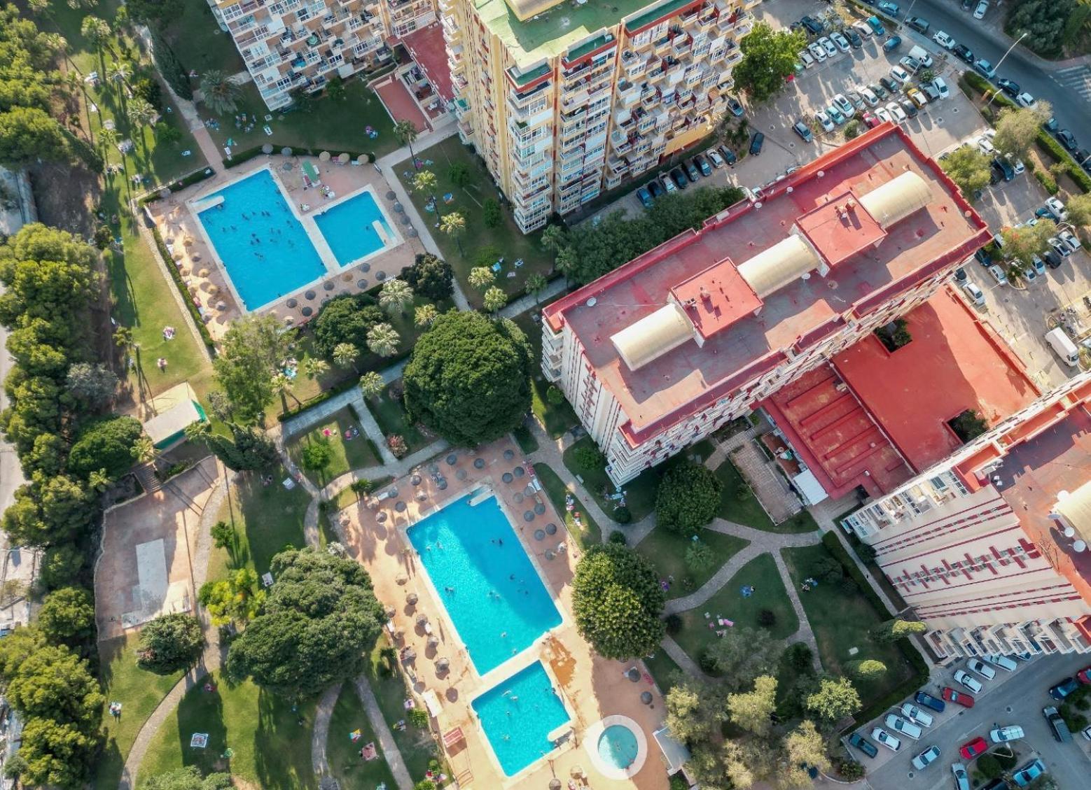 Apartment Coastal Feeling, Pools & Views Agata